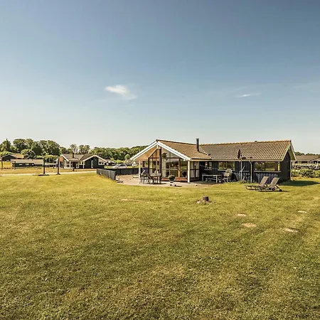 Сasa de vacaciones 4 Bedroom Amazing In Rudkobing Spodsbjerg